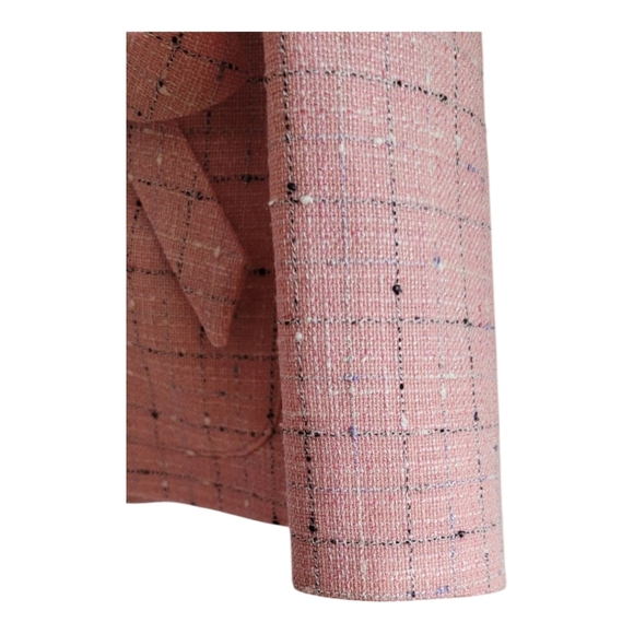 Hadleigh's Barbara Light Pink Tweed Blazer  Size 8 Luxurious Bow Back MSRP $3995 - Picture 6 of 12